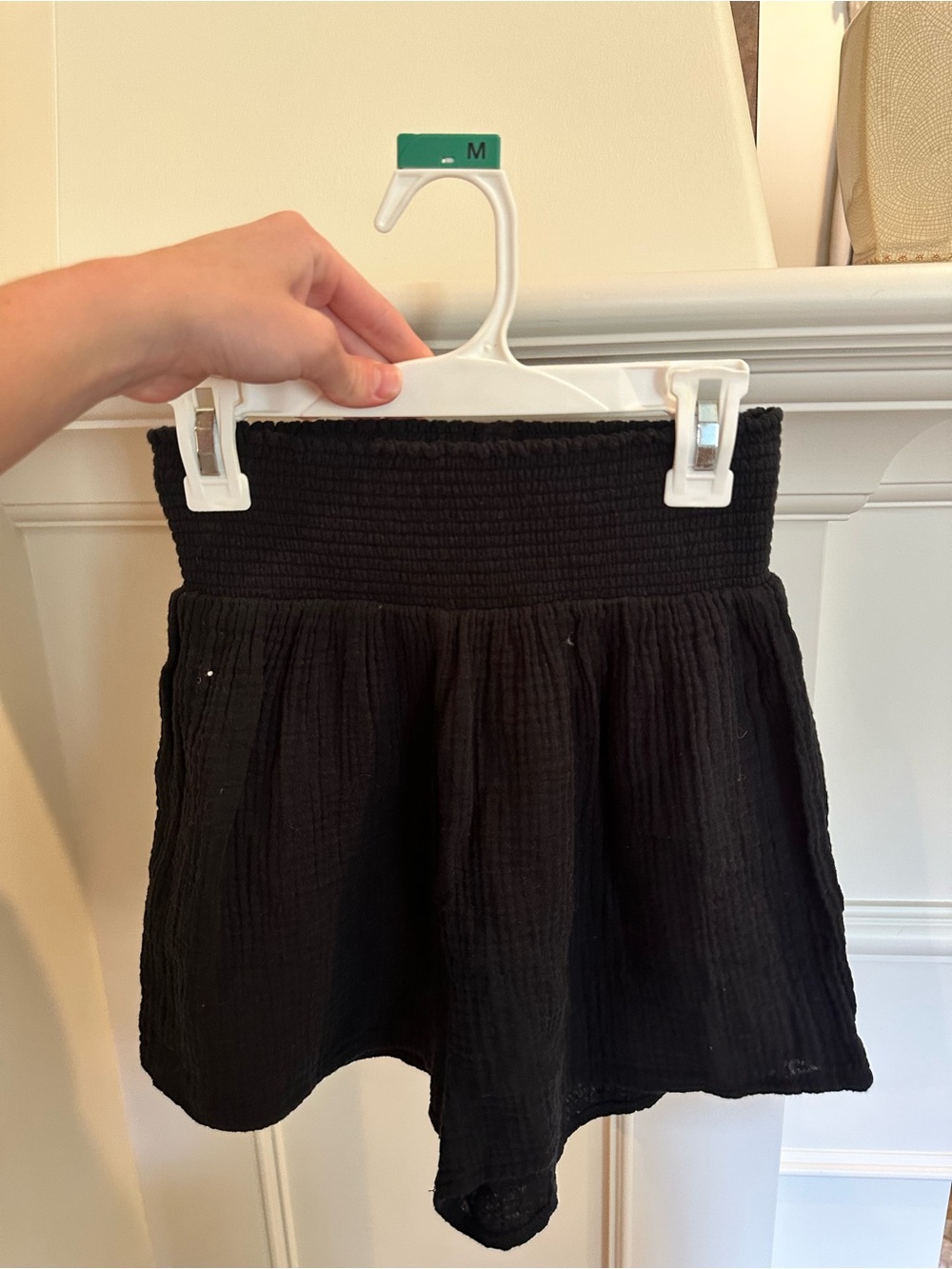 Z Supply Black Smocked Waist Women’s Shorts